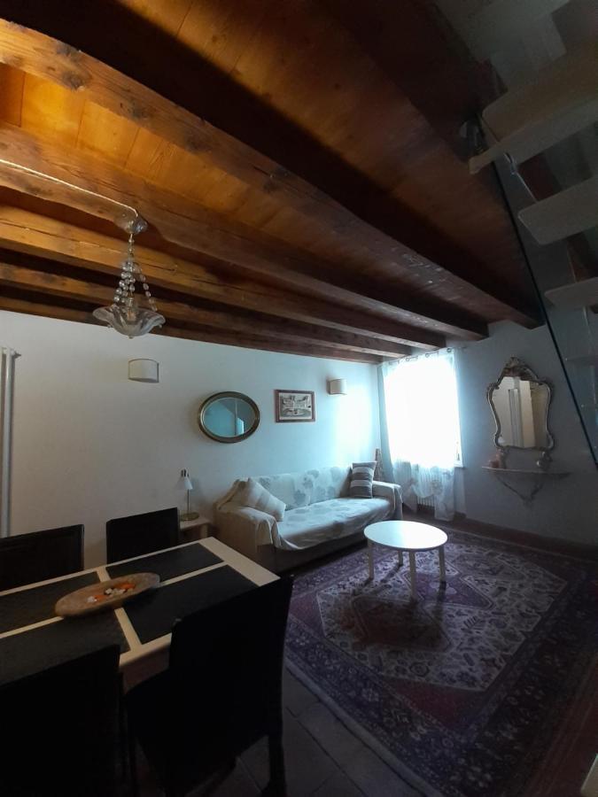 Abbraccio Di Appartamento Verona